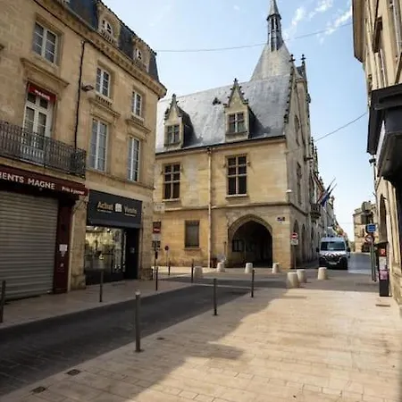 Le Repos Urbain Au Coeur De Libourne Apartamento Exterior foto