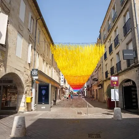 Le Repos Urbain Au Coeur De Libourne Apartamento Exterior foto